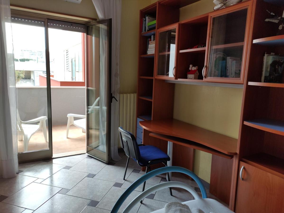 La Veranda Sul Mare Monopoli Bagian luar foto