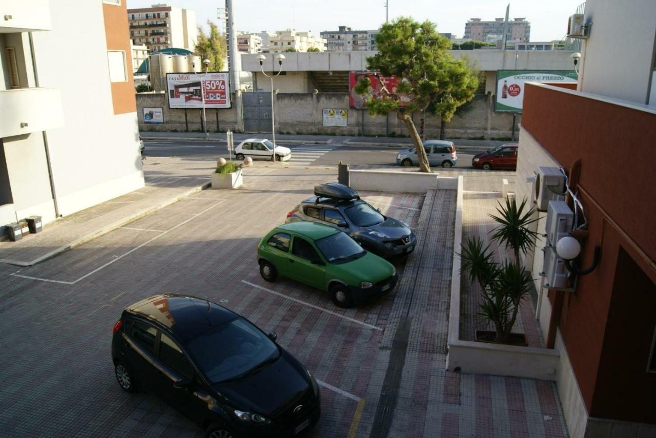 La Veranda Sul Mare Monopoli Bagian luar foto